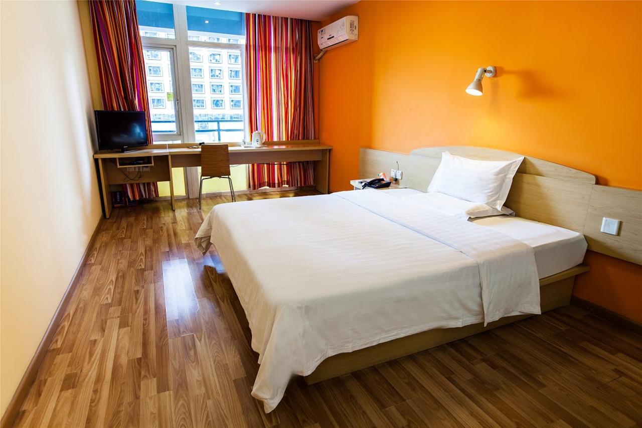 7Days Inn Xingyi Pingdong Avenue Luaran gambar